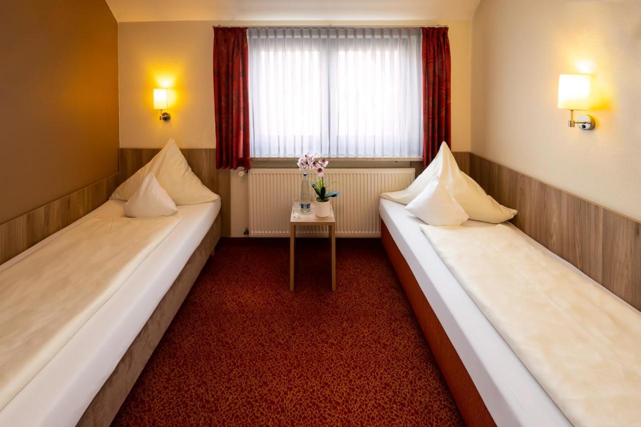 Ambient Hotel Am Europakanal Fuerth Luaran gambar