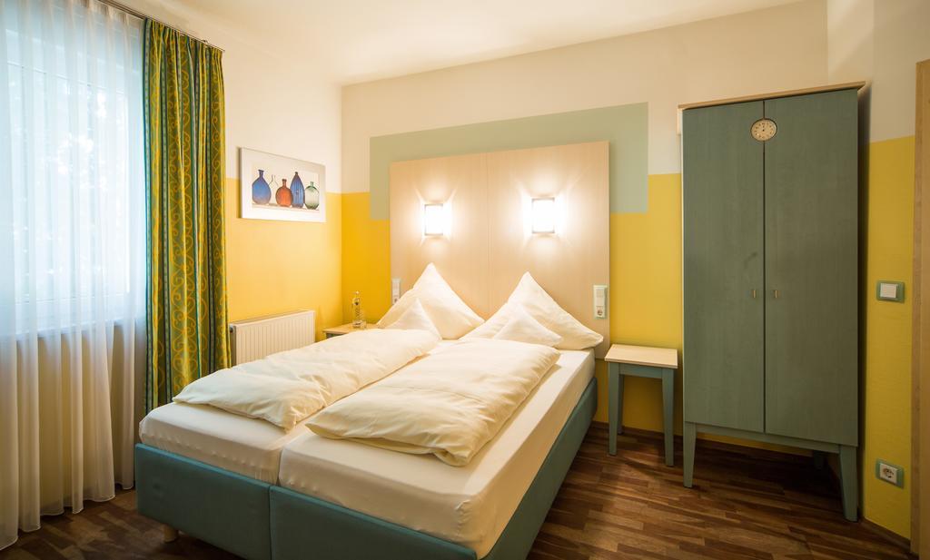 Ambient Hotel Am Europakanal Fuerth Luaran gambar